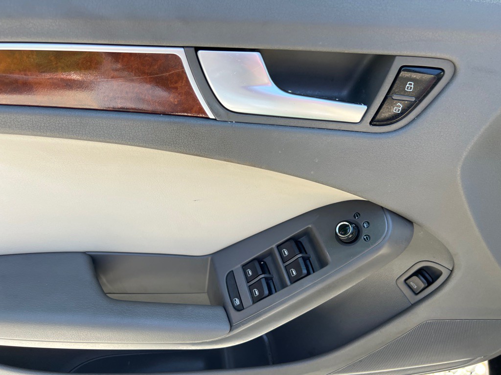 2011 Audi A4 Image 11