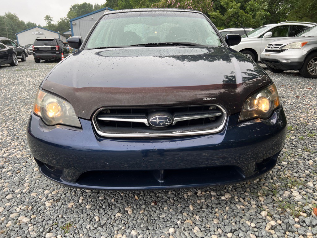 2005 Subaru Legacy Image 8