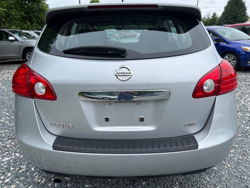 2012 Nissan Rogue Image 4