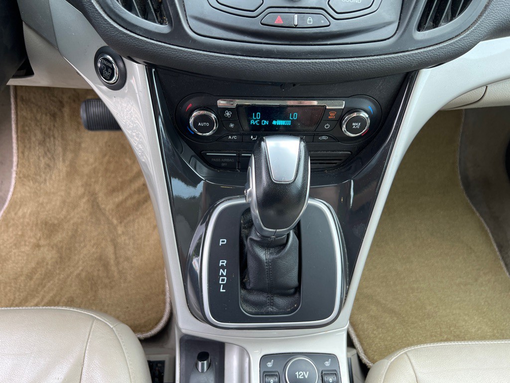 2014 Ford C-Max Image 16