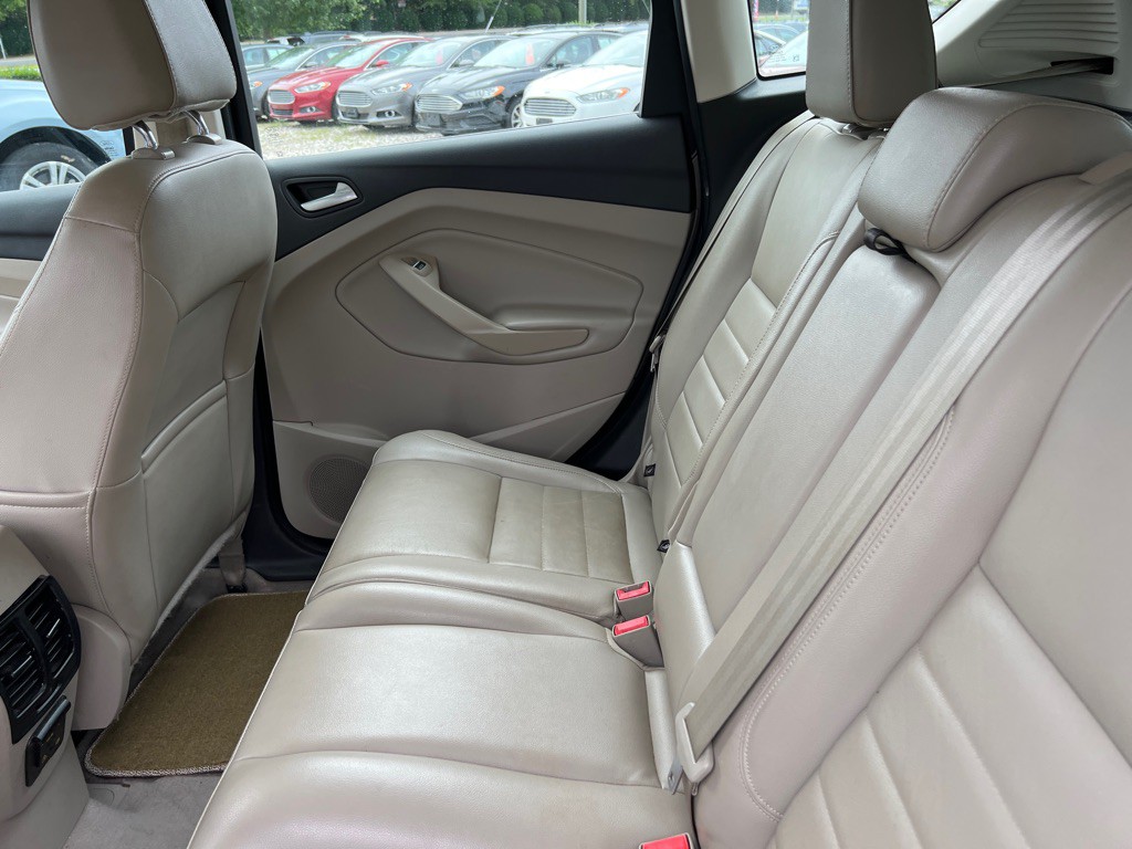 2014 Ford C-Max Image 19