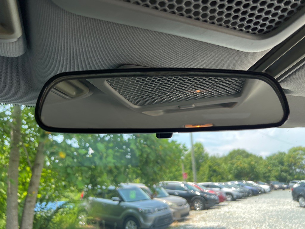 2005 Honda Element Image 17