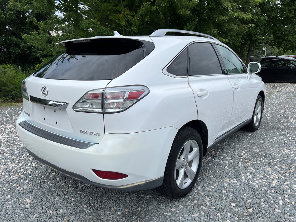 2010 Lexus RX Image 5