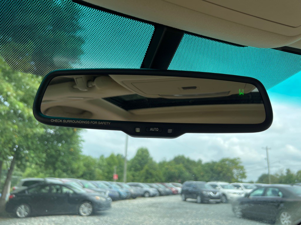2010 Lexus RX Image 18