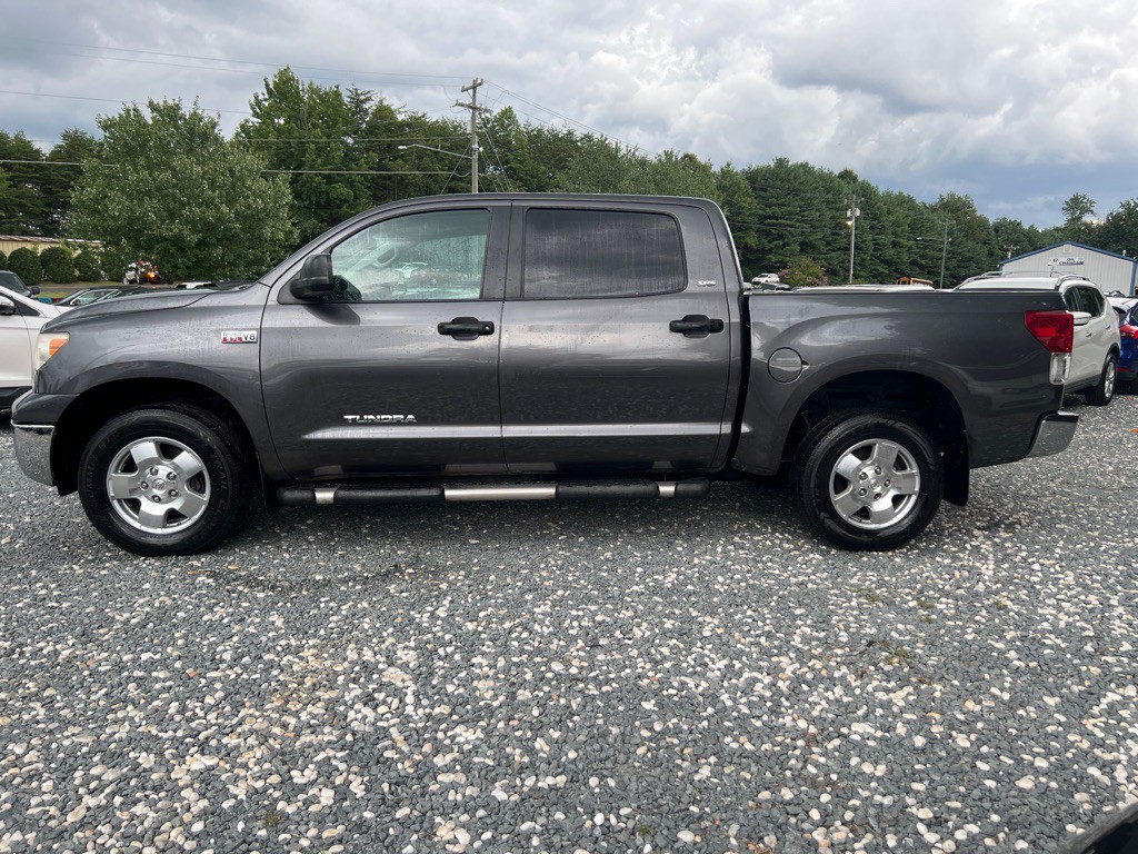 2012 Toyota Tundra Image 2