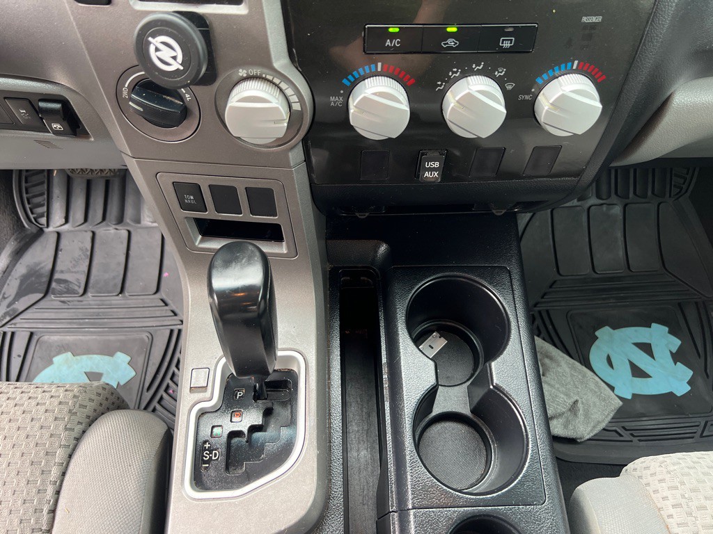 2012 Toyota Tundra Image 17