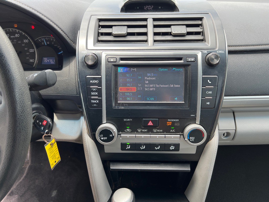 2012 Toyota Camry Image 15