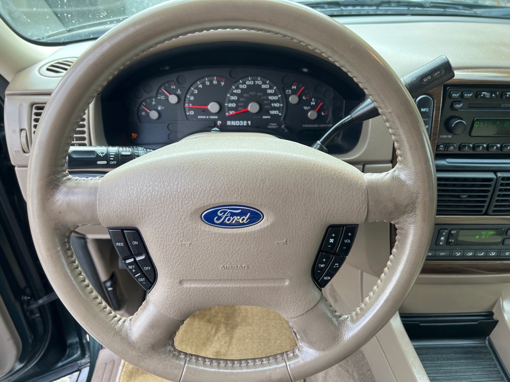 2003 Ford Explorer Image 15