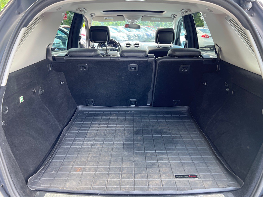2010 Mercedes-Benz M-Class Image 23