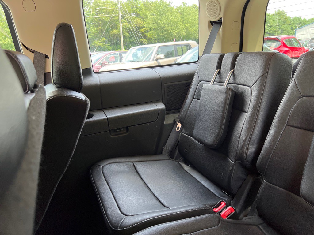 2016 Ford Flex Image 21