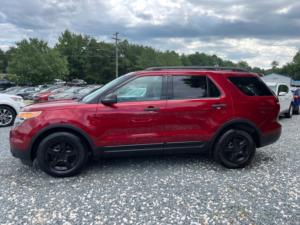 2013 Ford Explorer Image 2