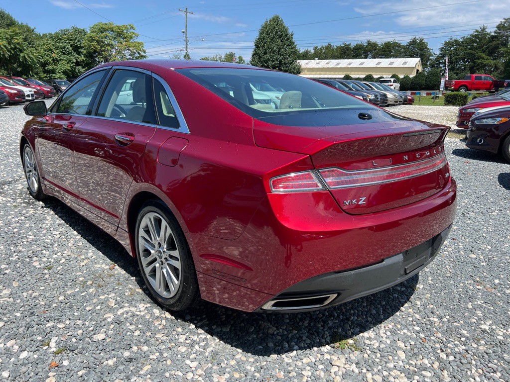 2013 Lincoln MKZ Image 3