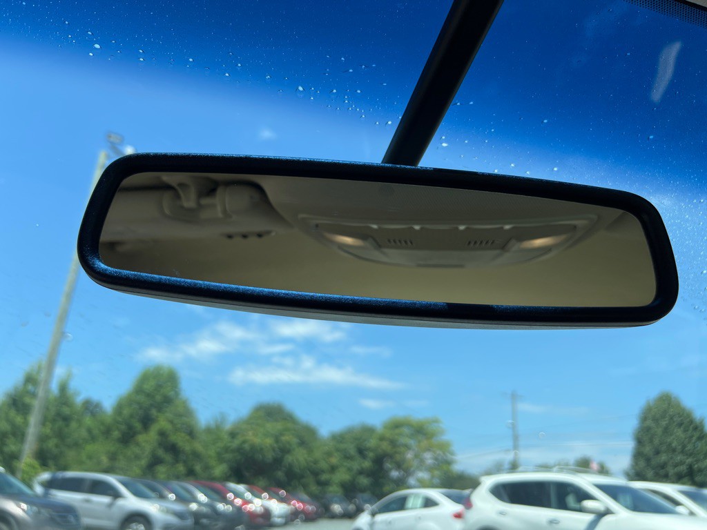 2013 Lincoln MKZ Image 17