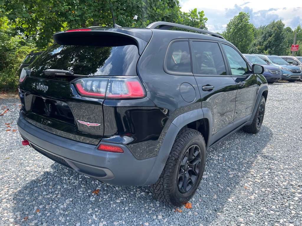2019 Jeep Cherokee Image 5
