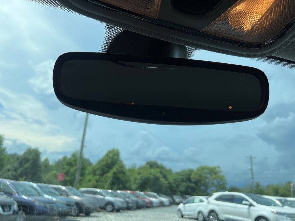 2019 Jeep Cherokee Image 17