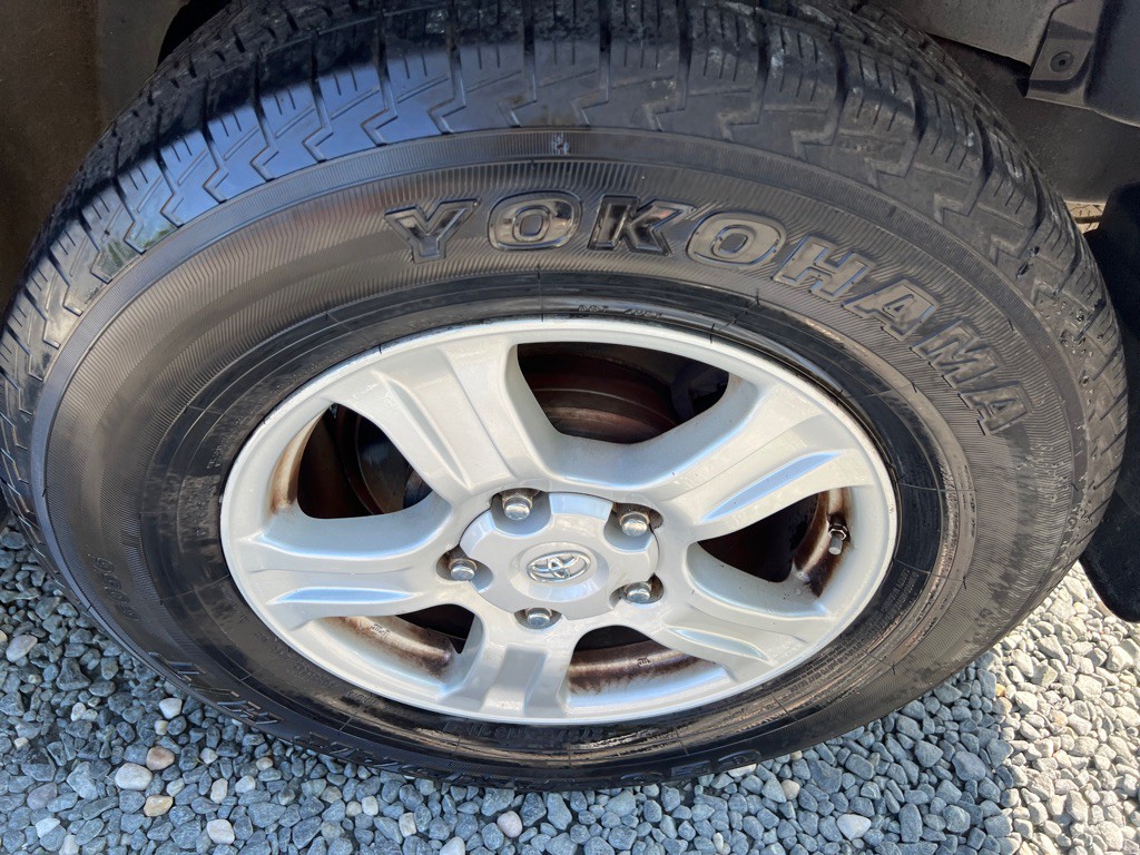 2011 Toyota Sequoia Image 10