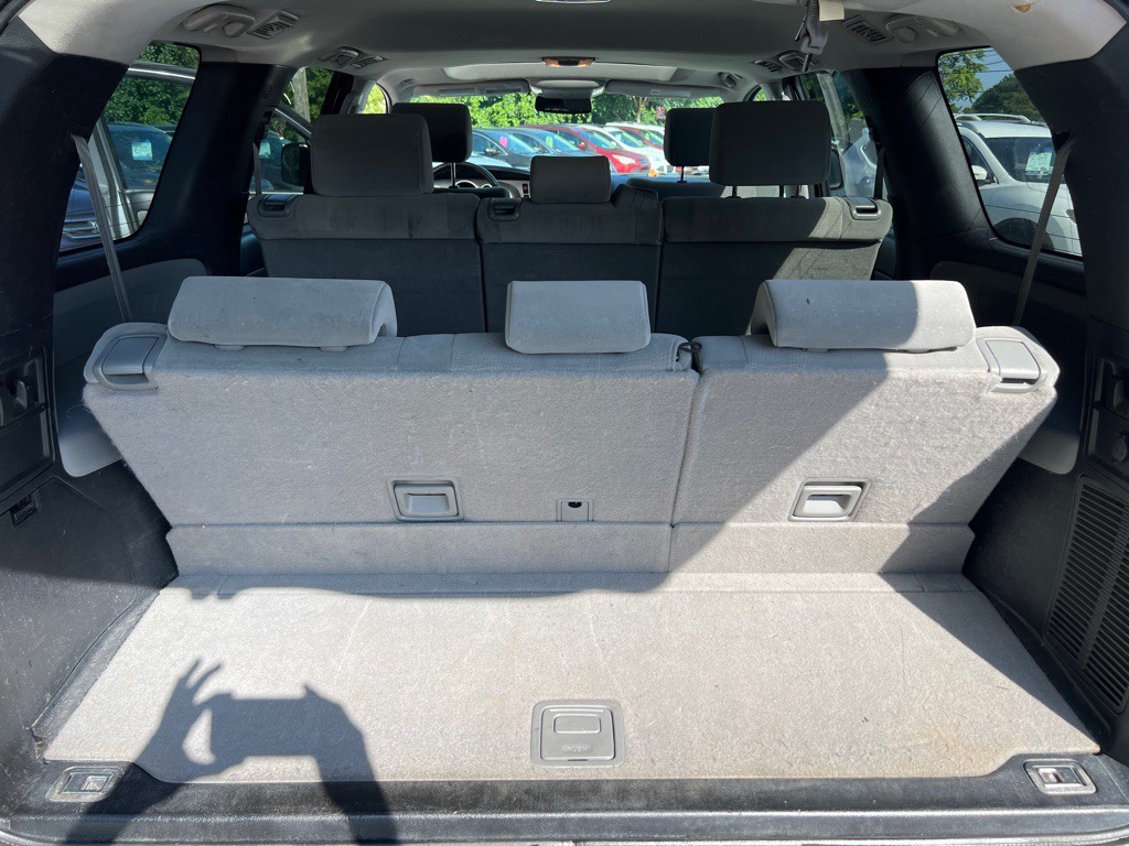 2011 Toyota Sequoia Image 23