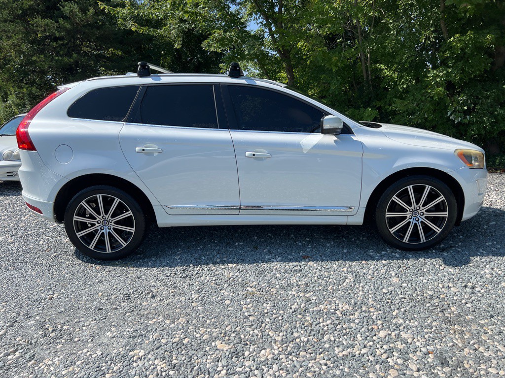 2015 Volvo XC60 Image 6