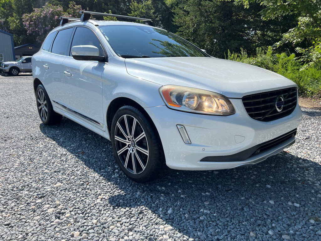 2015 Volvo XC60 Image 7