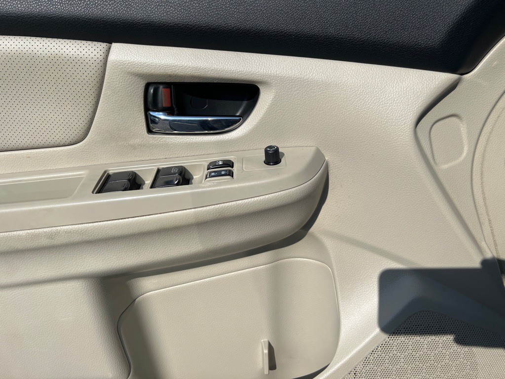 2012 Subaru Impreza Image 11