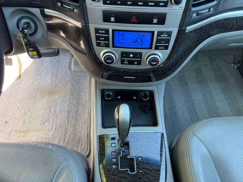 2007 Hyundai Santa Fe Image 15