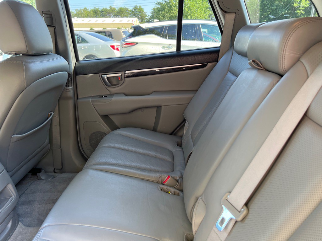2007 Hyundai Santa Fe Image 18