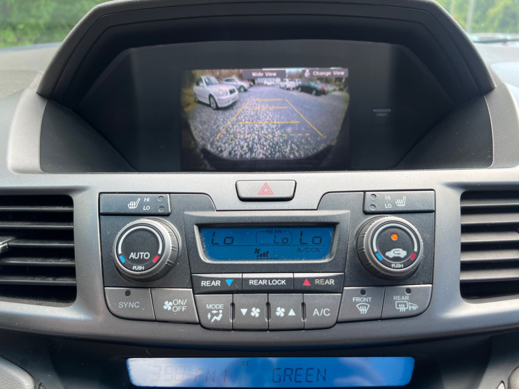 2011 Honda Odyssey Image 19