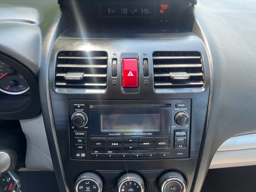 2014 Subaru Forester Image 15