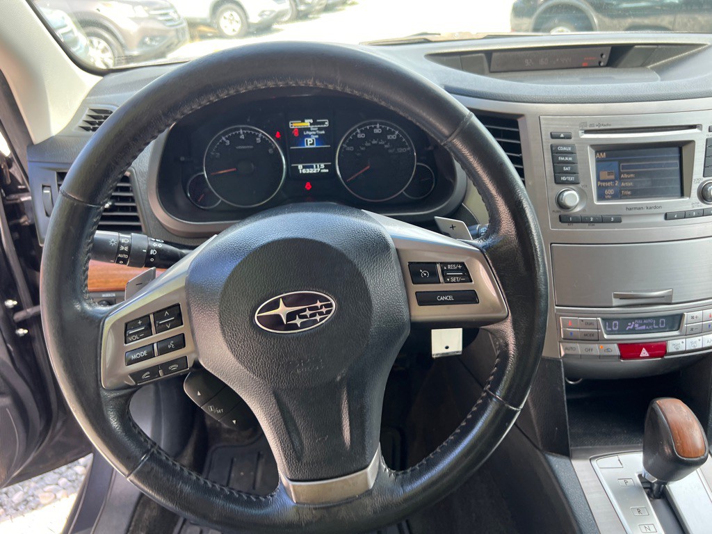 2013 Subaru Outback Image 15