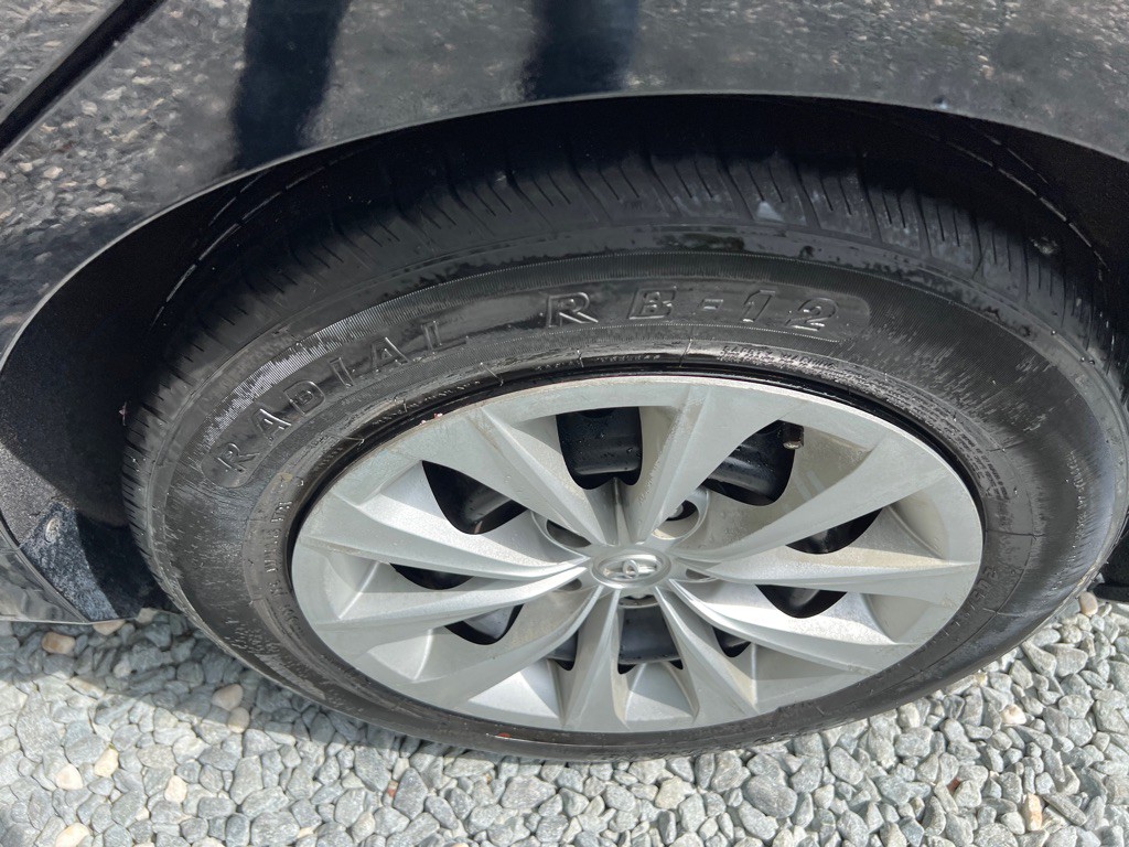 2016 Toyota Camry Image 10