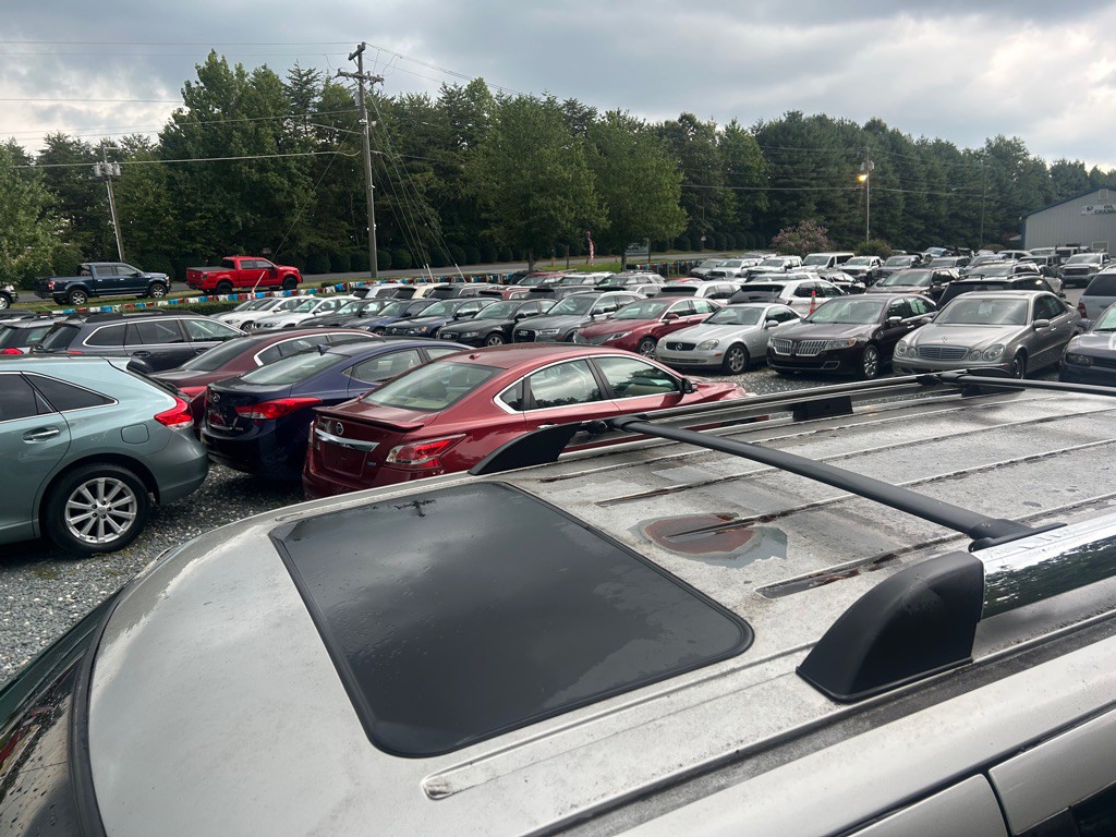 2005 Ford Explorer Image 11
