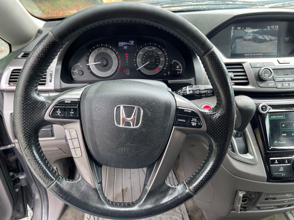 2015 Honda Odyssey Image 15