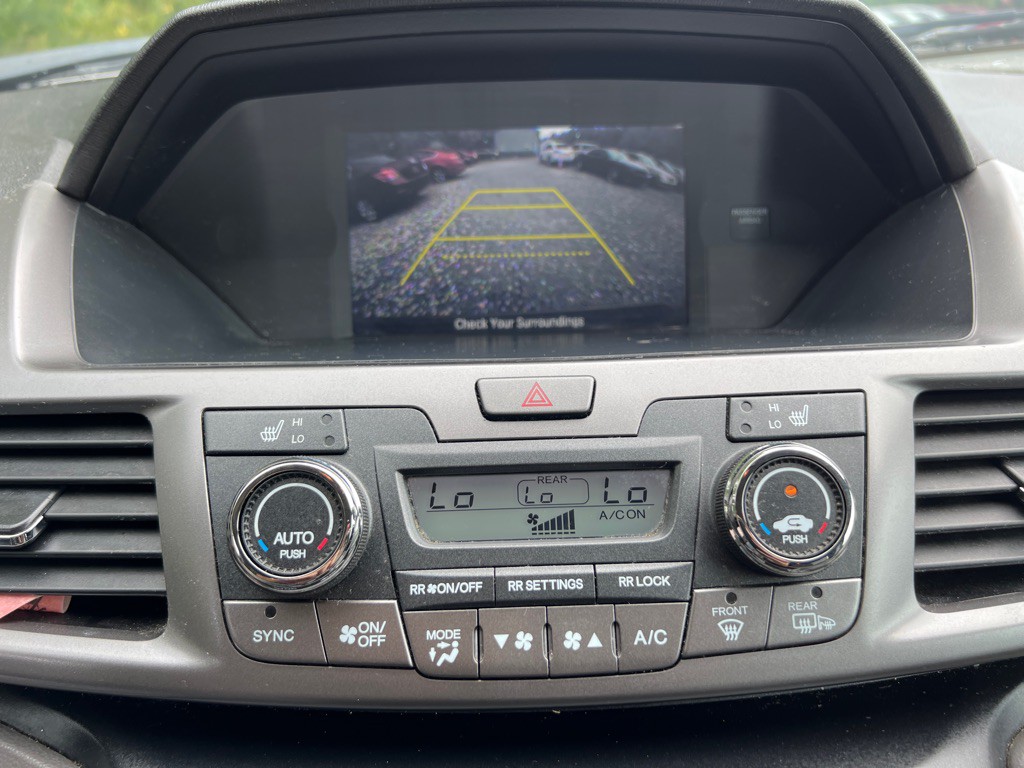 2015 Honda Odyssey Image 19