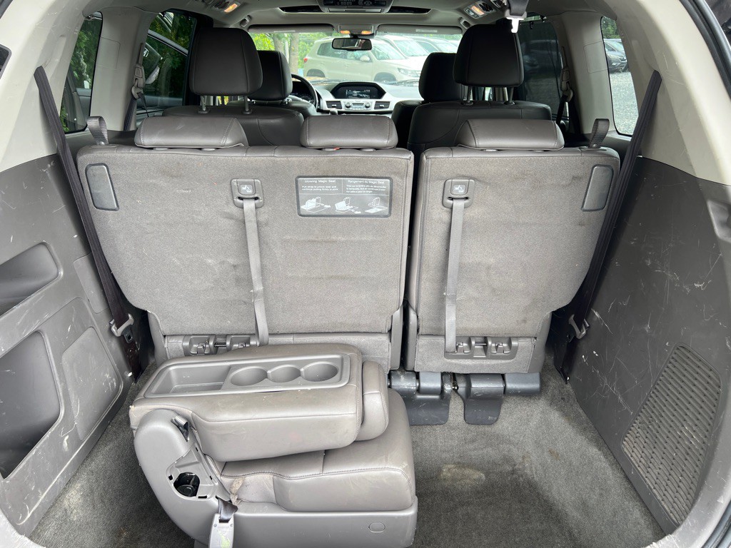2015 Honda Odyssey Image 24