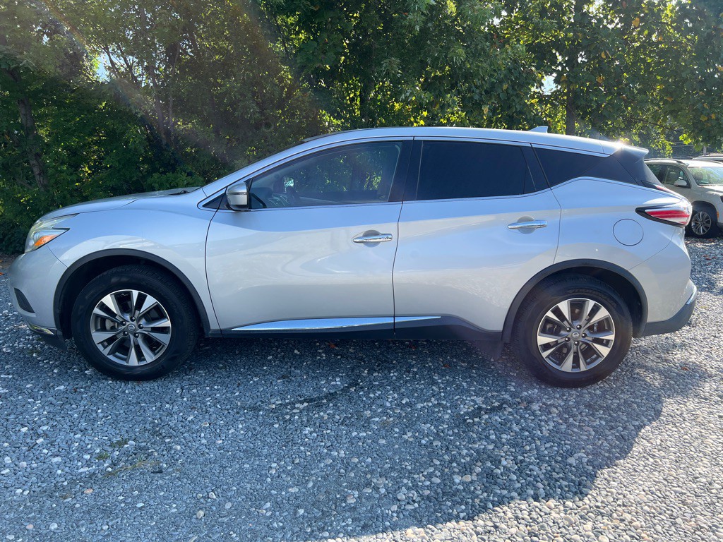 2017 Nissan Murano Image 2