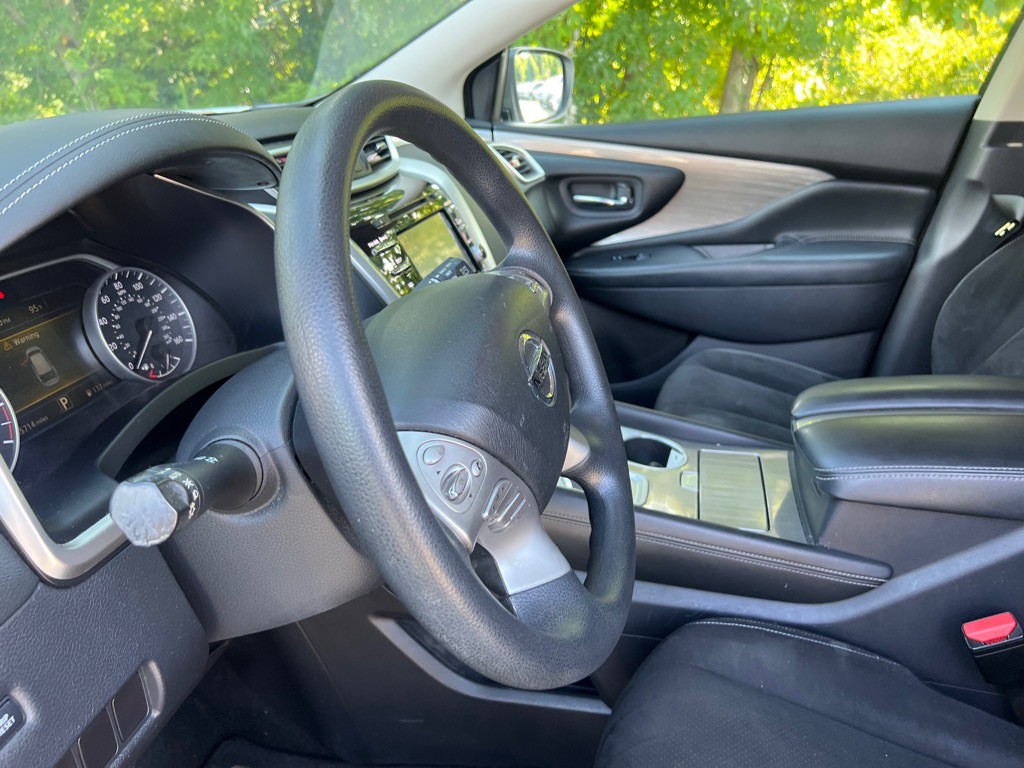 2017 Nissan Murano Image 12
