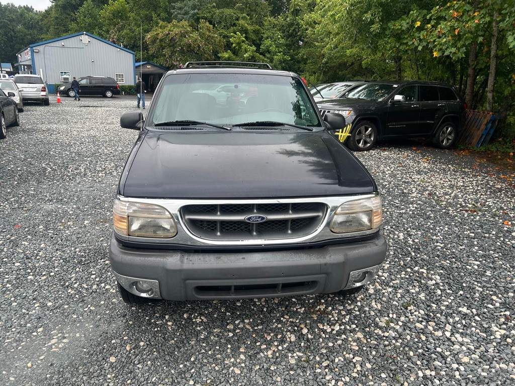 1999 Ford Explorer Image 8