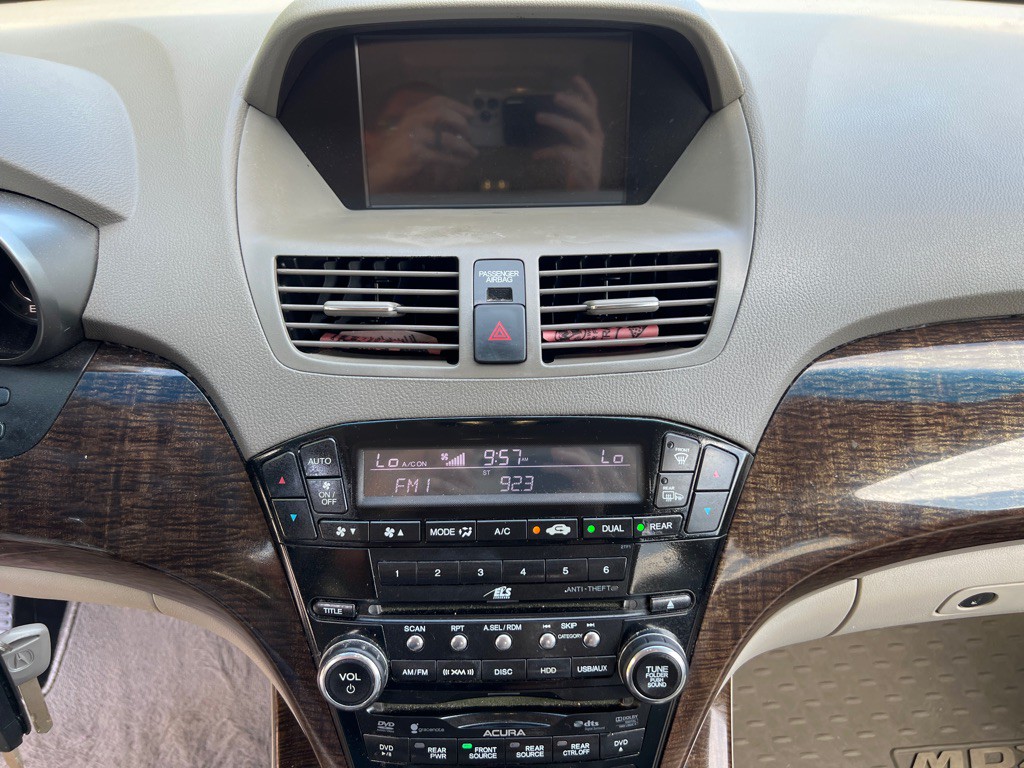2012 Acura MDX Image 16