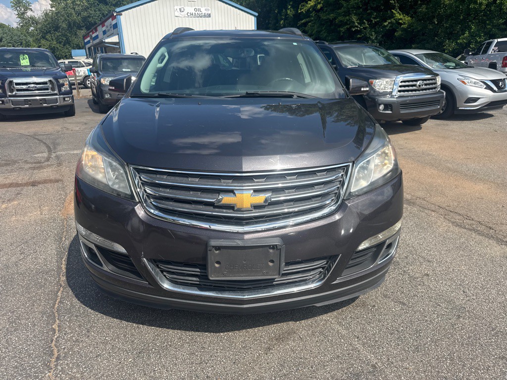 2015 Chevrolet Traverse Image 2