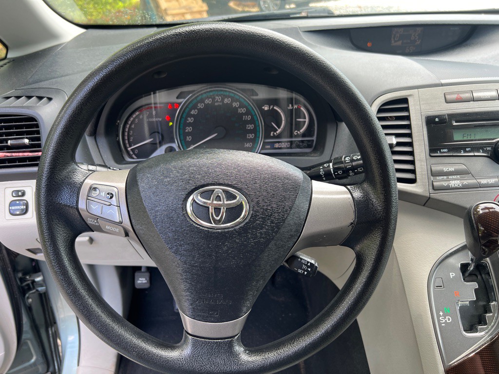 2009 Toyota Venza Image 14