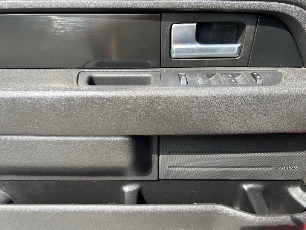 2012 Ford F-150 Image 12