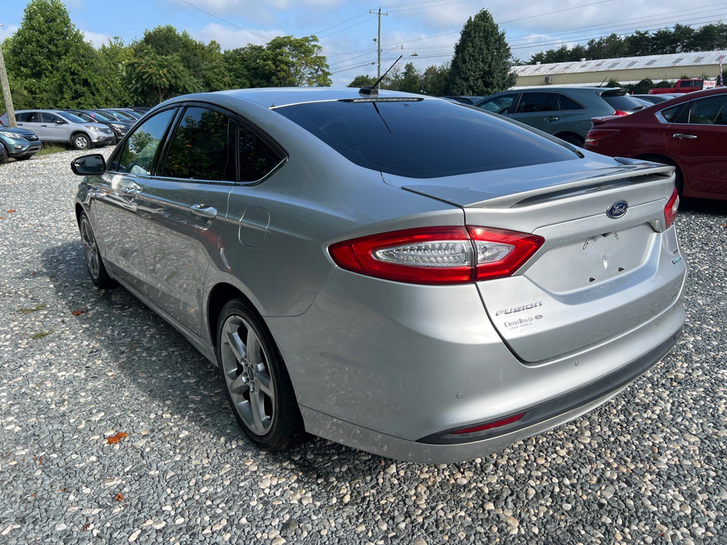 2016 Ford Fusion Image 3