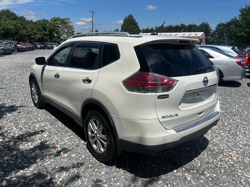 2015 Nissan Rogue Image 3