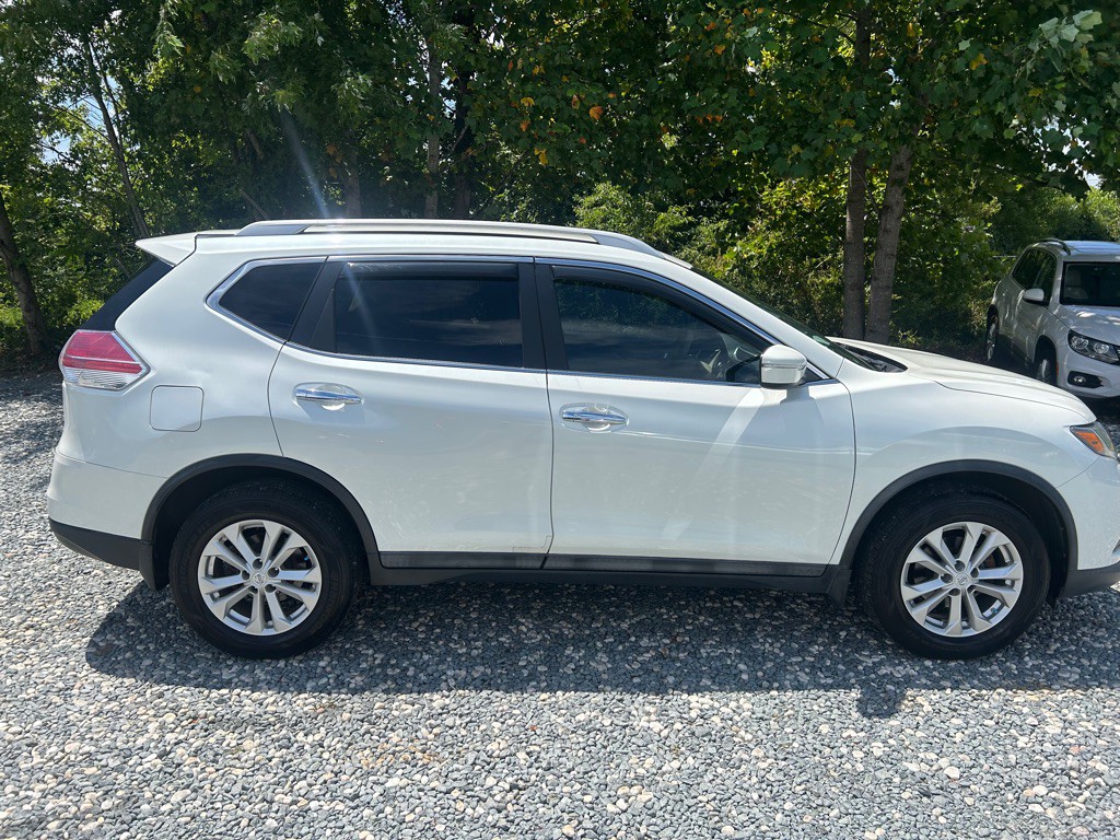 2015 Nissan Rogue Image 6