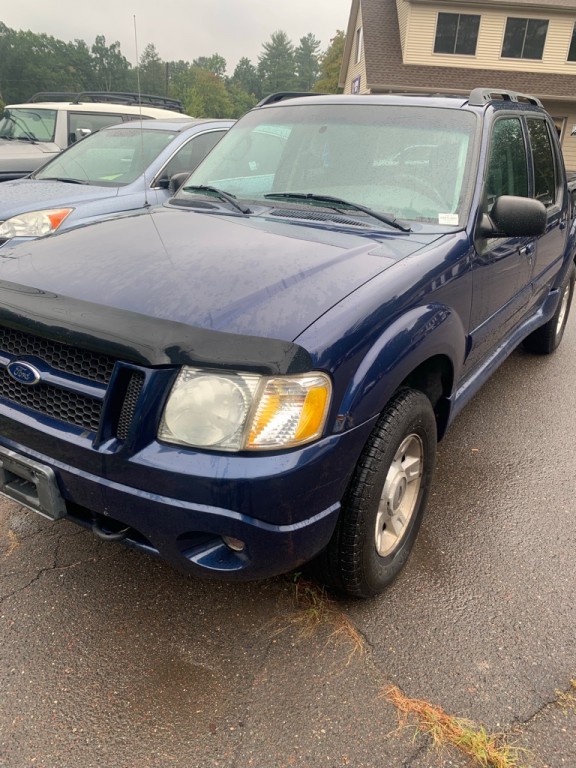2004 Ford Explorer Image 3