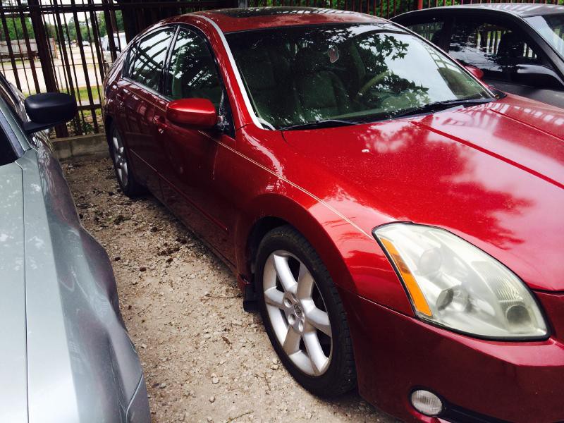 2004 Nissan Maxima Image 6