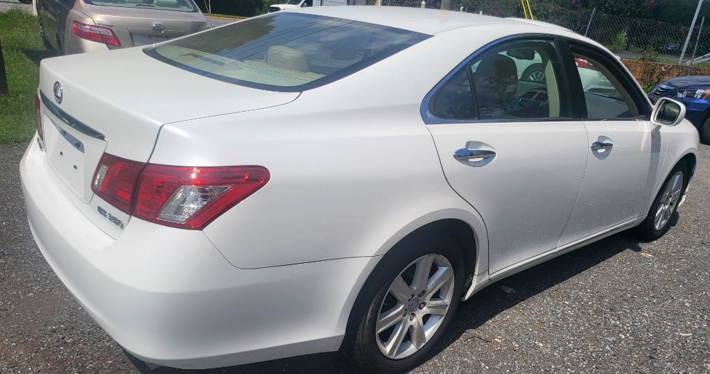 2007 Lexus ES Image 2
