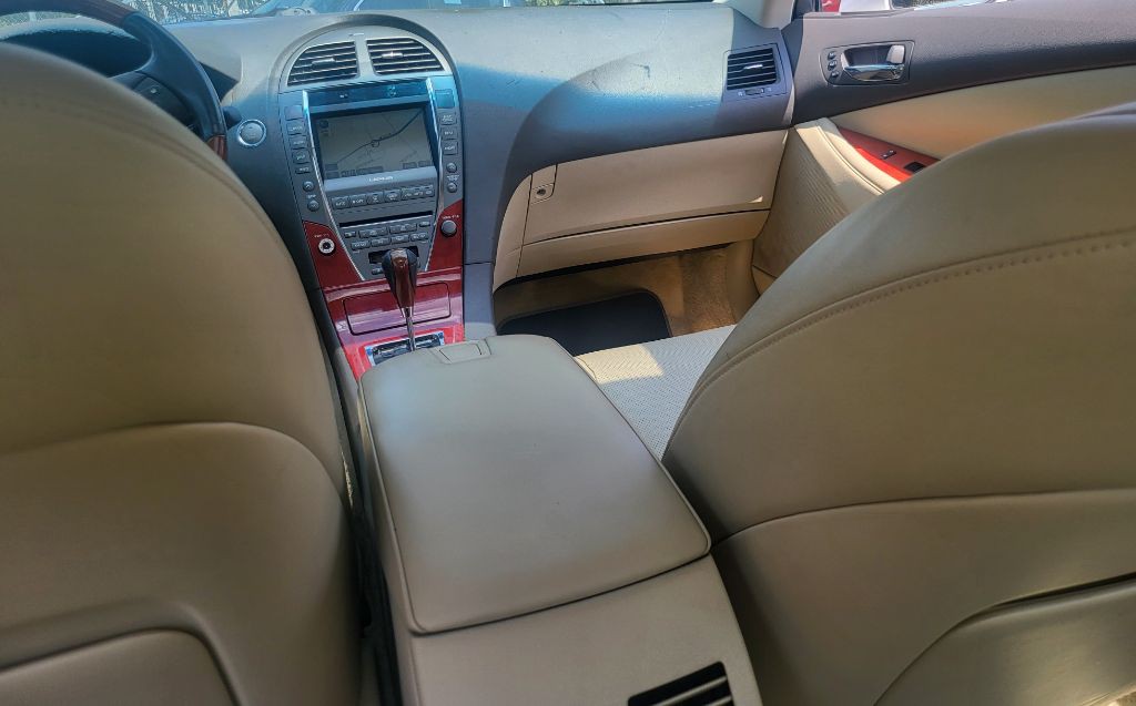 2007 Lexus ES Image 11