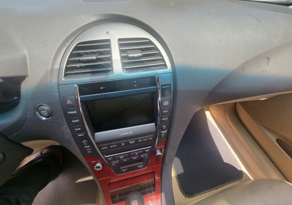 2007 Lexus ES Image 24