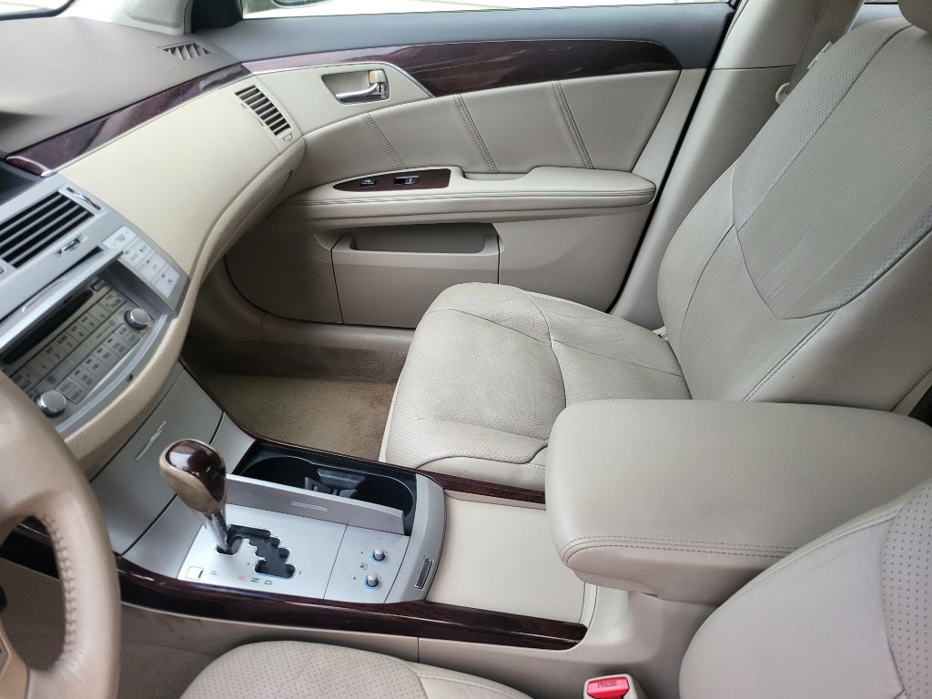 2010 Toyota Avalon Image 15